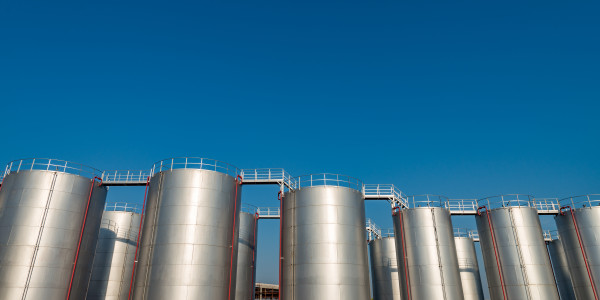 Caldereros · Calderería · Calderas · Tolvas · Cisternas · Depósitos Fresno de Torote · Fabricación de Columnas y Autoclaves
