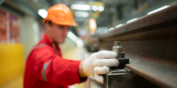 Mecánicos Industriales · Montadores de Estructuras / Maquinaria Braojos de la Sierra · Mantenimiento Preventivo y Correctivo de Maquinaria
