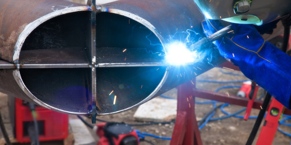 Soldadores · Soldadura Electrodo, Tig, Mig, Mag, Arco Submerso Valverde de Alcalá · Reparación y Mantenimiento de Estructuras y Equipos